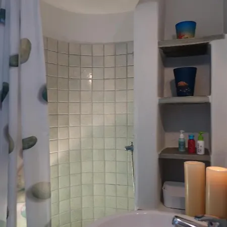 Apartment Traditional In Kastro